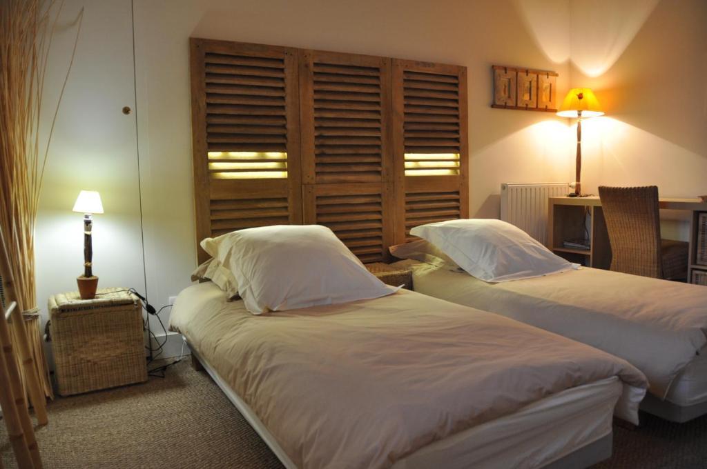 Chambre d'Hôtes La Noue Saint-Pierre-la-Palud Quarto foto