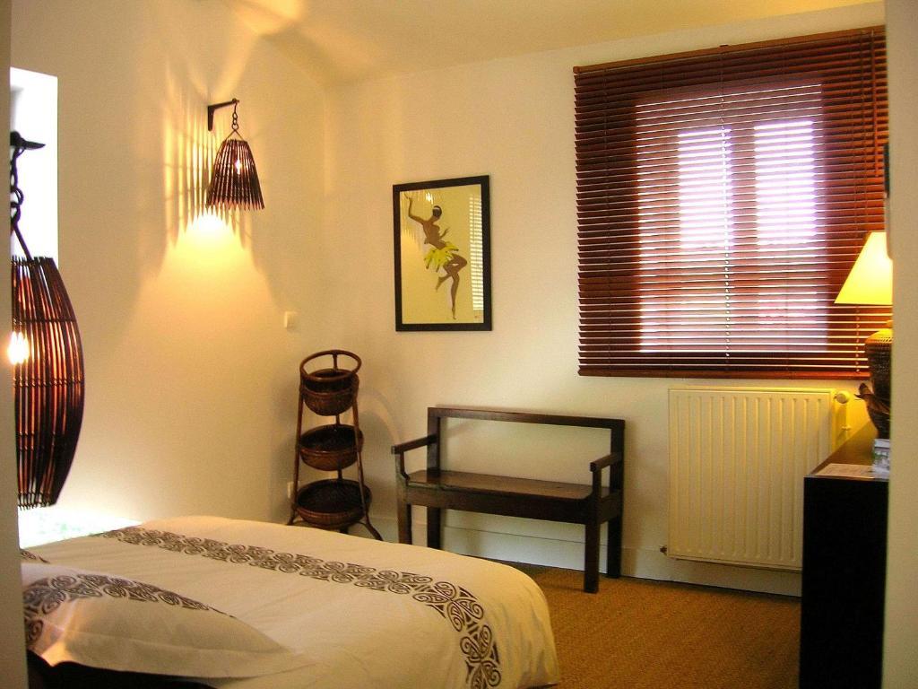 Chambre d'Hôtes La Noue Saint-Pierre-la-Palud Quarto foto