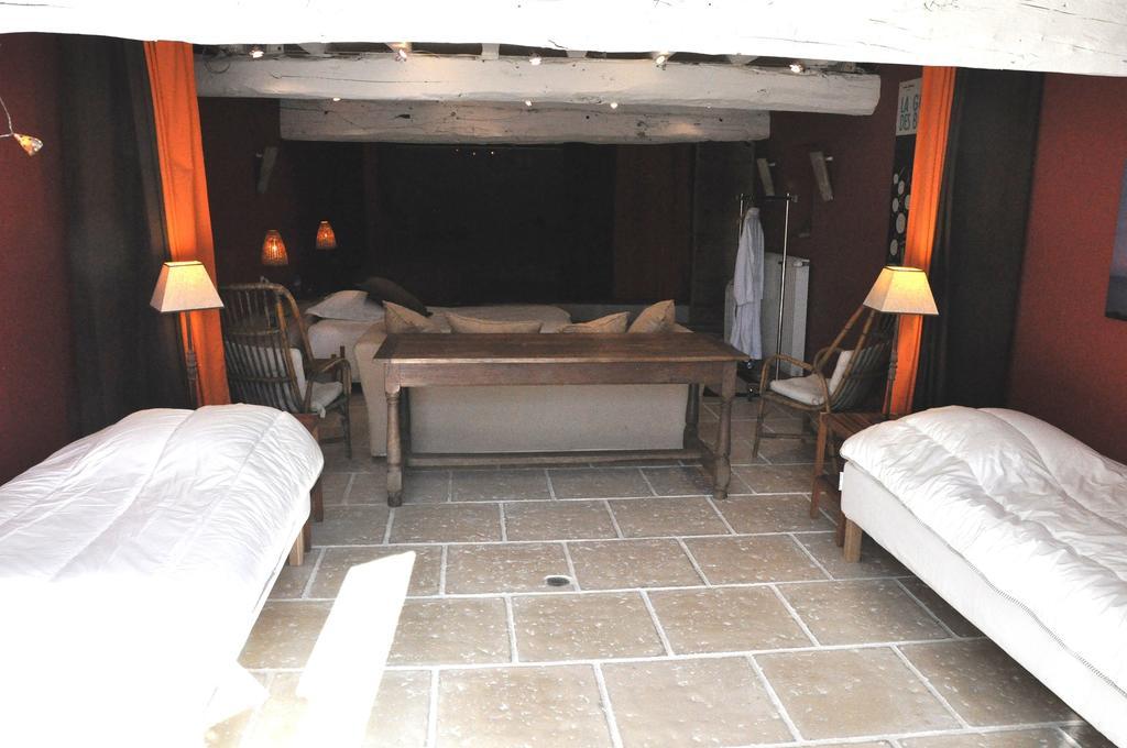 Chambre d'Hôtes La Noue Saint-Pierre-la-Palud Exterior foto